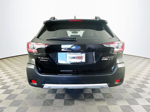 Certified 2025 Subaru Outback Limited XT AWD/4WD image 9