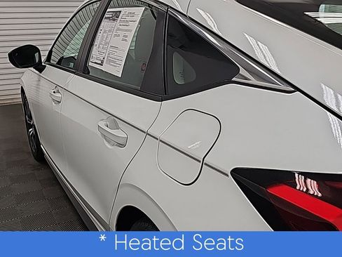 Used 2024 Honda Civic EX-L image 7