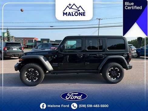 Used 2024 Jeep Wrangler Unlimited Rubicon 4xe AWD/4WD image 3