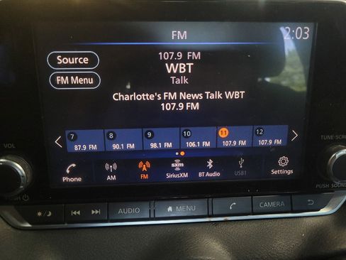 Used 2020 Nissan Sentra SV w/ Trunk Package FWD image 25