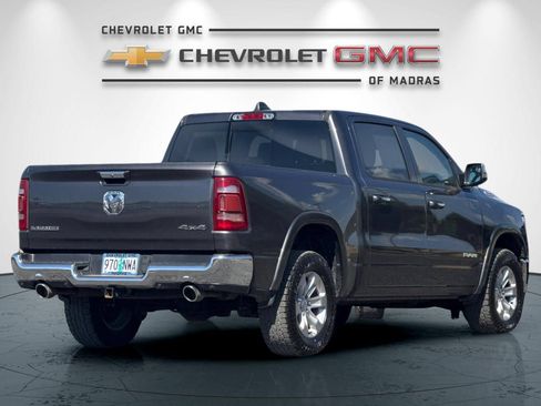 Used 2022 RAM 1500 Laramie AWD/4WD image 3