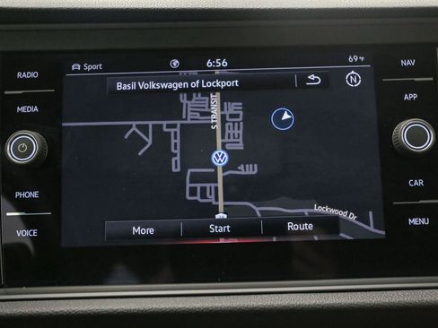 Used 2023 Volkswagen Jetta SEL FWD image 32