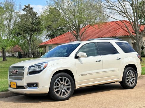 Used 2013 GMC Acadia Denali image 5