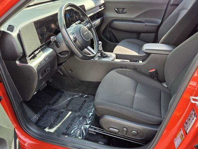 Used 2025 Hyundai Kona SEL FWD image 19