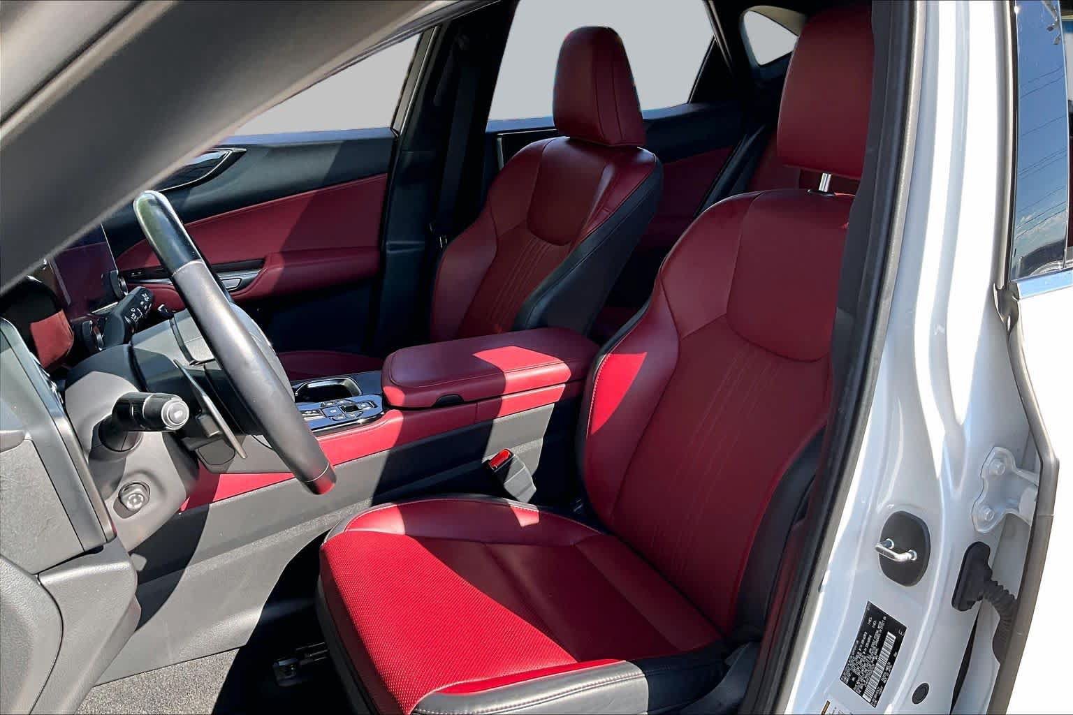 Used 2024 Lexus NX 350 AWD w/ Vision Package image 8