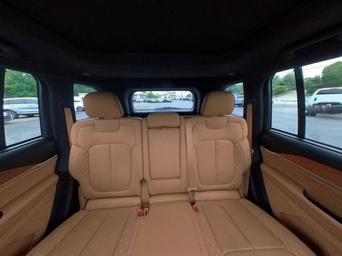 Used 2022 Jeep Grand Cherokee Summit AWD/4WD image 34
