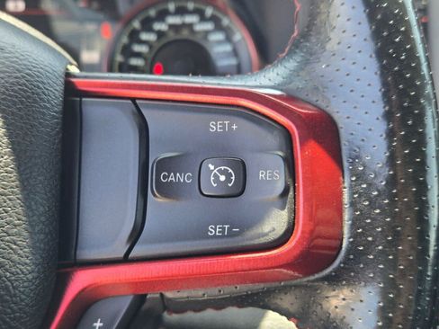 Used 2022 RAM 1500 Rebel AWD/4WD image 29