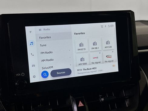 Used 2025 Toyota Corolla SE image 21