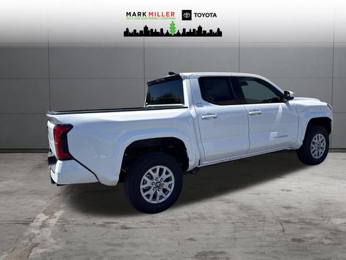 New 2026 Toyota Tacoma SR5 AWD/4WD image 6