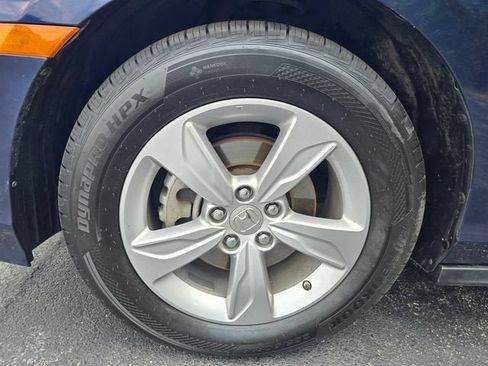 Used 2019 Honda Odyssey EX-L image 11