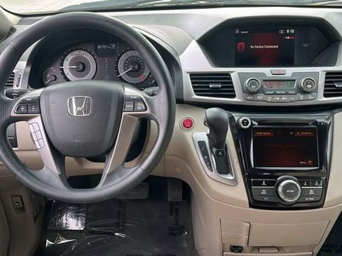 Used 2016 Honda Odyssey EX image 4