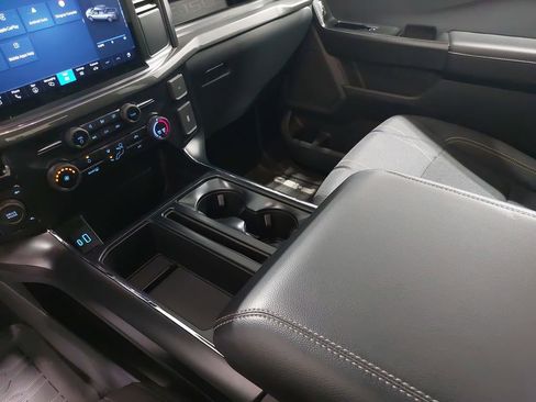 Used 2024 Ford F150 STX image 25