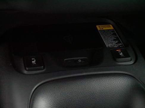 Certified 2025 Toyota Corolla XSE FWD image 28