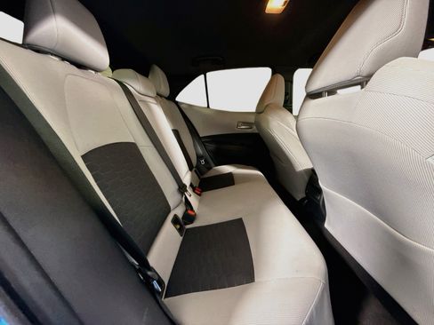 Used 2019 Toyota Corolla SE w/ SE Option Package FWD image 27