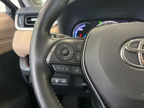 Used 2021 Toyota RAV4 Limited AWD/4WD image 7