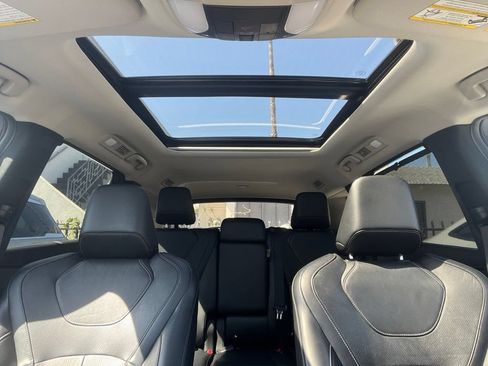 Used 2023 INFINITI QX60 Luxe w/ Cargo Package FWD image 22