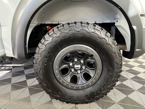 Used 2023 Ford F150 Raptor image 15
