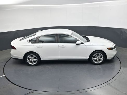 Used 2023 Honda Accord LX image 24