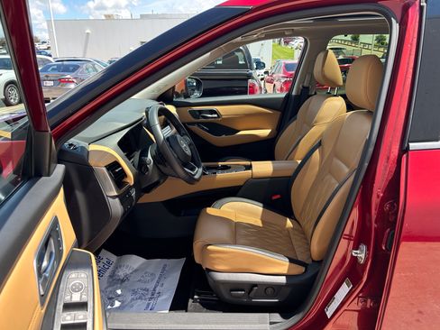 Used 2023 Nissan Rogue Platinum w/ Platinum Premium Package FWD image 13