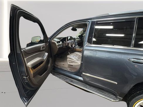 Used 2019 GMC Yukon Denali w/ Open Road Package image 26