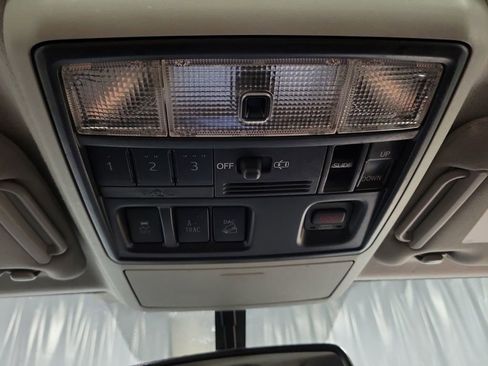 Used 2019 Toyota 4Runner Limited image 22