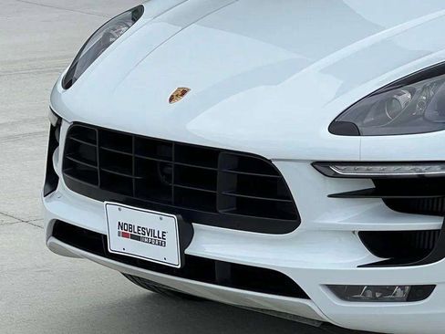 Used 2018 Porsche Macan GTS w/ Premium Package Plus AWD/4WD image 14