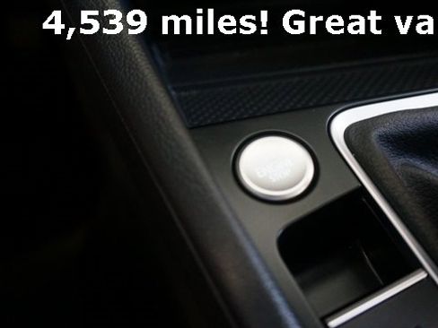 Certified 2025 Volkswagen Jetta SE image 25