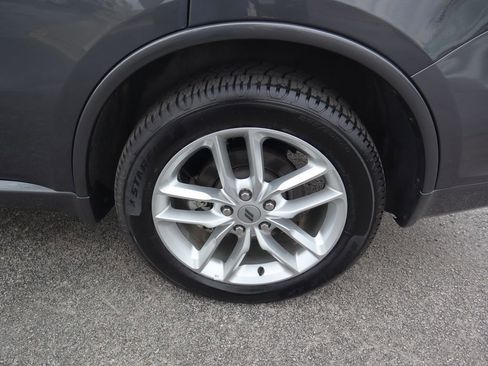 Used 2024 Dodge Durango GT image 9