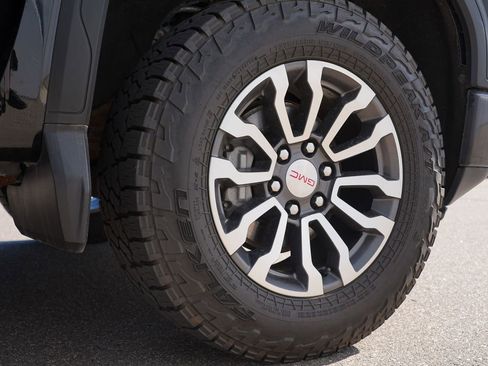 Used 2020 GMC Sierra 1500 AT4 w/ AT4 Premium Package AWD/4WD image 33