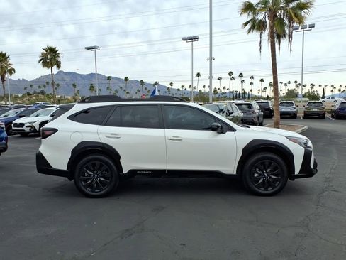 Certified 2023 Subaru Outback Onyx Edition XT image 10