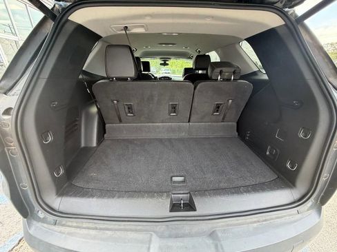 Used 2020 Chevrolet Traverse LT FWD image 15