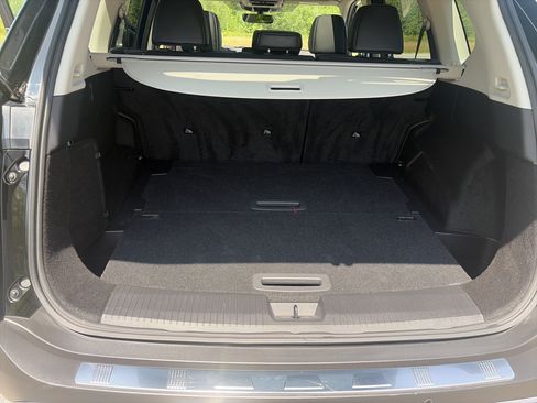 Certified 2023 Nissan Rogue SL w/ SL Premium Package AWD/4WD image 20