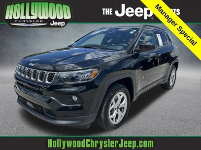 Used 2025 Jeep Compass Latitude w/ Sun & Sound Group