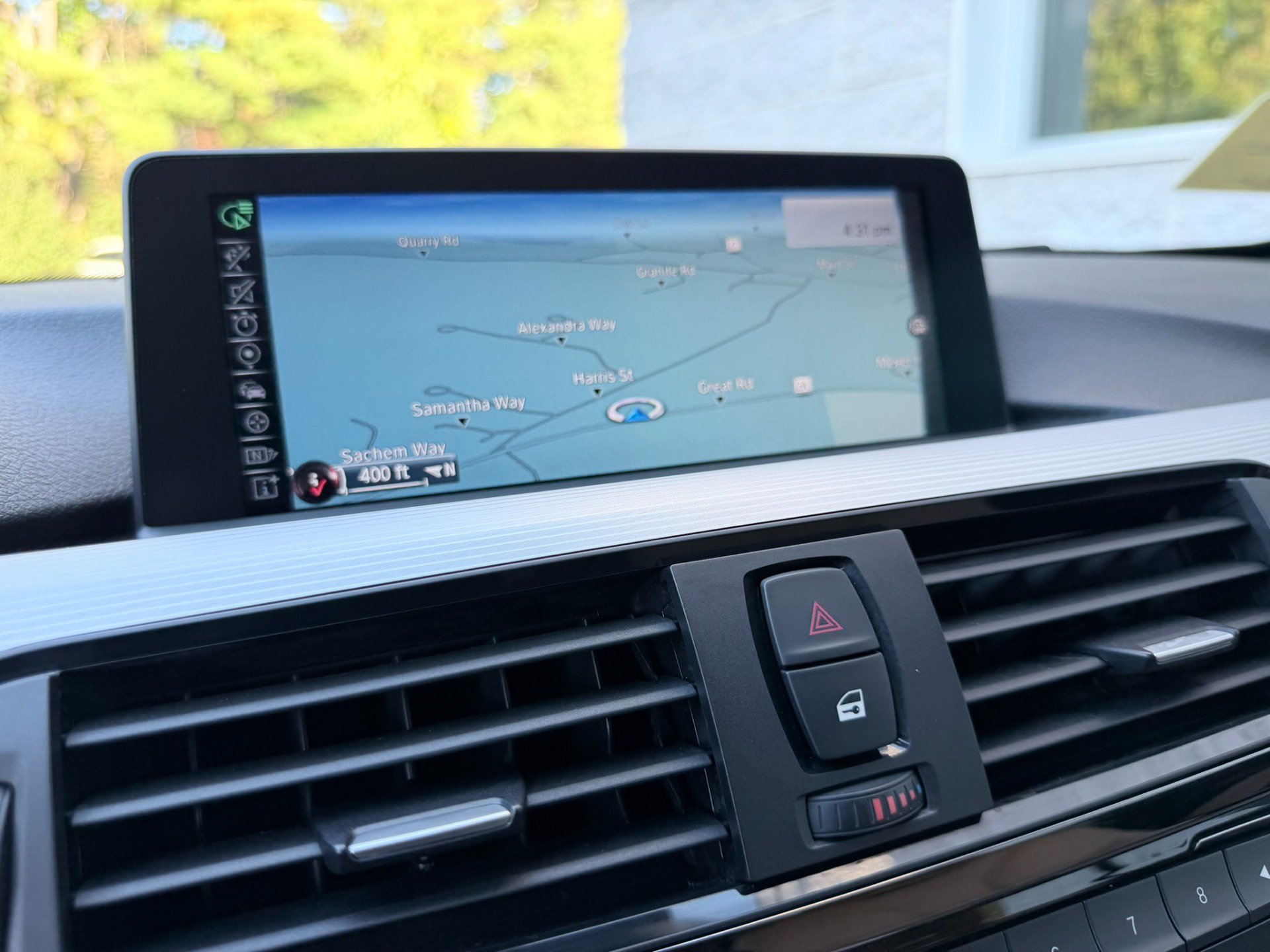 Used 2015 BMW M4 Convertible RWD image 25
