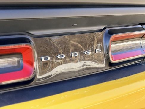 Used 2017 Dodge Challenger T/A image 25