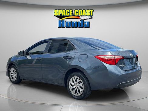 Used 2018 Toyota Corolla LE image 7