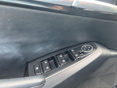 Used 2024 Kia Seltos S image 12