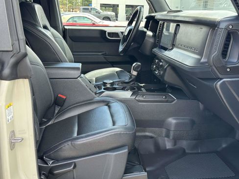 Used 2025 Ford Bronco Big Bend AWD/4WD image 6