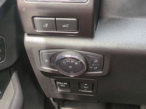 Used 2020 Ford Expedition Max Limited w/ Special Edition Package AWD/4WD image 28