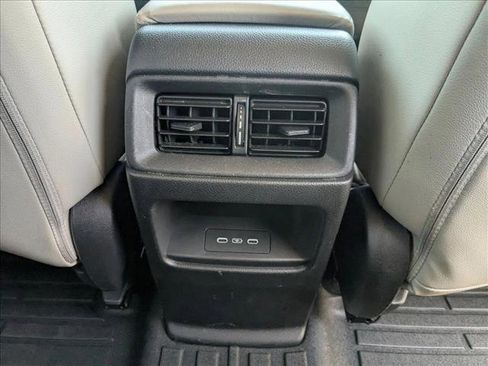 Used 2024 Honda CR-V EX-L image 16