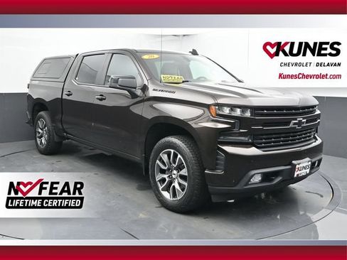 Used 2020 Chevrolet Silverado 1500 RST w/ RST Value Package AWD/4WD image 1