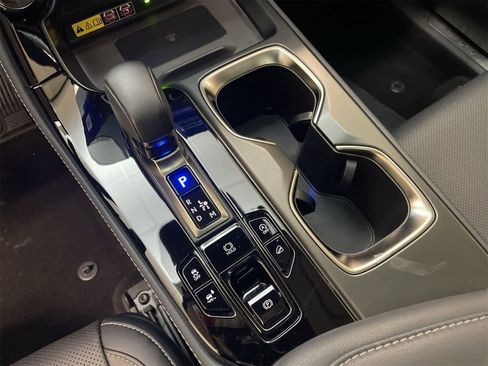 Used 2024 Lexus NX 350 AWD w/ Premium Package image 9