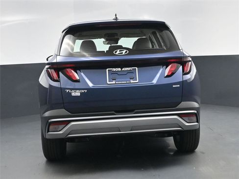 New 2026 Hyundai Tucson SE image 23