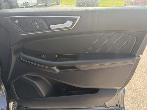 Used 2020 Ford Edge ST w/ Equipment Group 401A AWD/4WD image 39