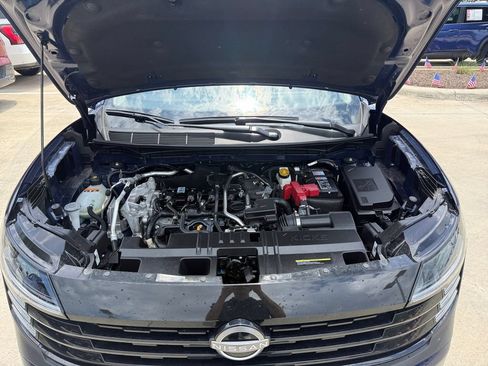 Used 2026 Nissan Kicks SV FWD image 19