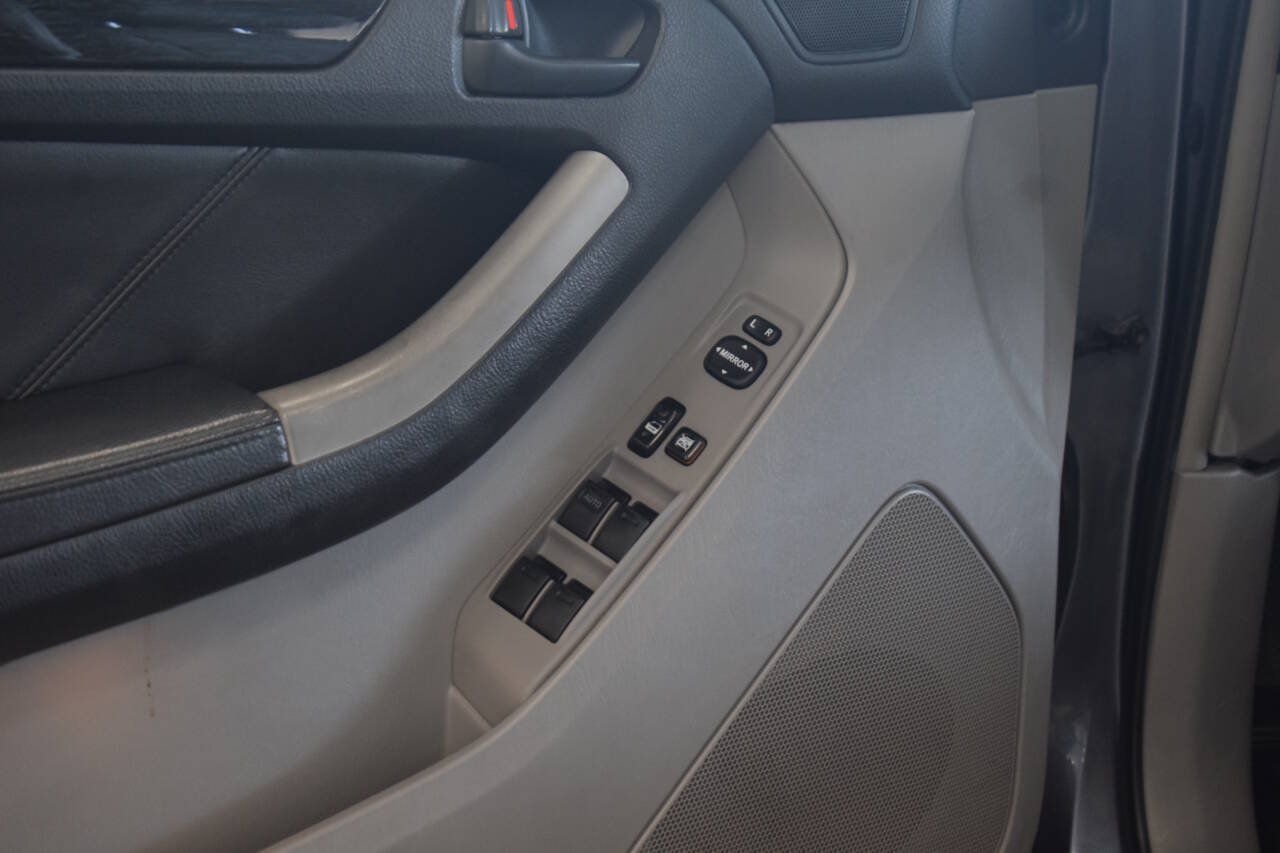 Used 2007 Toyota 4Runner Limited AWD/4WD image 14
