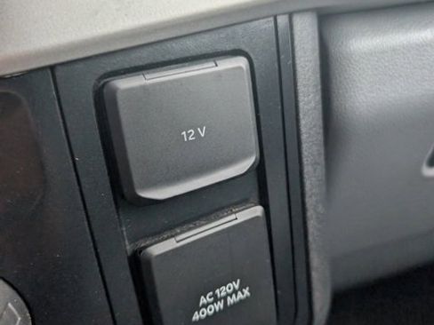 Used 2024 Ford F350 XLT image 46