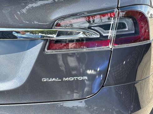 Used 2020 Tesla Model S Long Range Plus AWD/4WD image 31