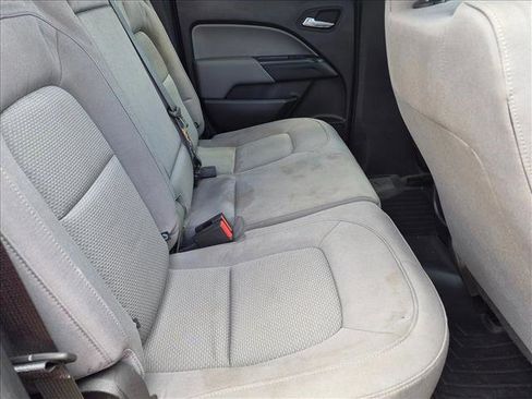 Used 2017 Chevrolet Colorado LT w/ LT Convenience Package RWD image 17