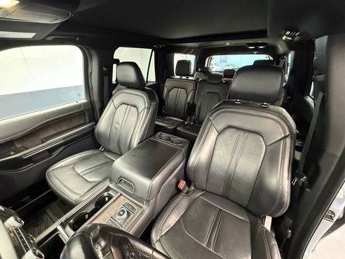 Used 2021 Ford Expedition Max Limited AWD/4WD image 43